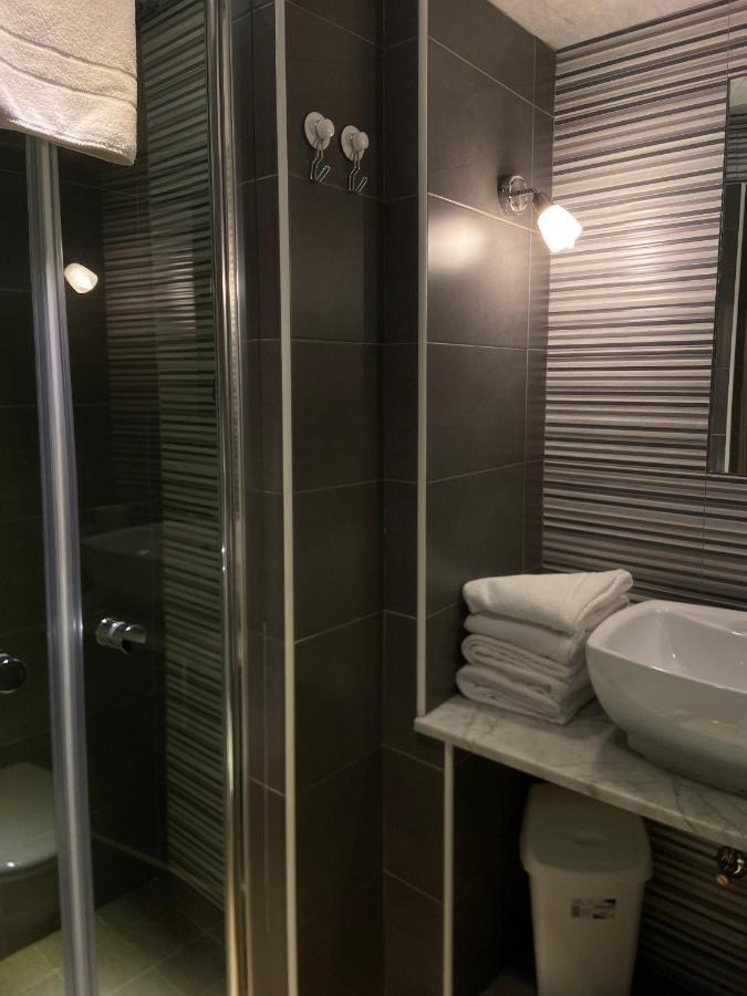 לריצ'י Hotel Pino מראה חיצוני תמונה