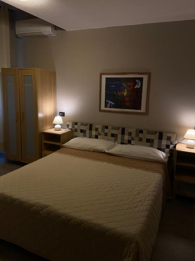 לריצ'י Hotel Pino מראה חיצוני תמונה